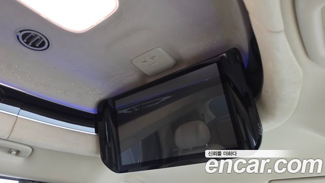 Kia Canival 2024 — photo 31