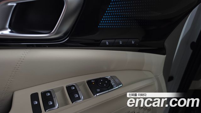 Kia Canival 2024 — photo 38