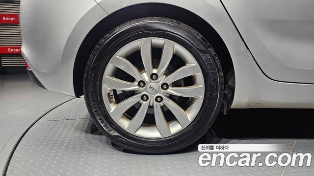 Kia Carens 2014 — photo 5