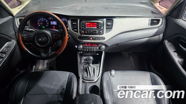 Kia Carens 2014 — photo 7
