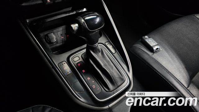 Kia Carens 2014 — photo 9