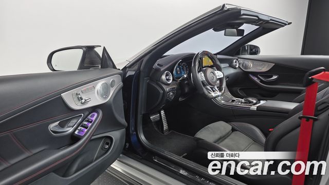 Mercedes-Benz C-Class 2019 — photo 10
