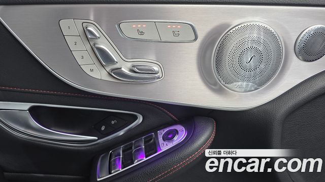 Mercedes-Benz C-Class 2019 — photo 12