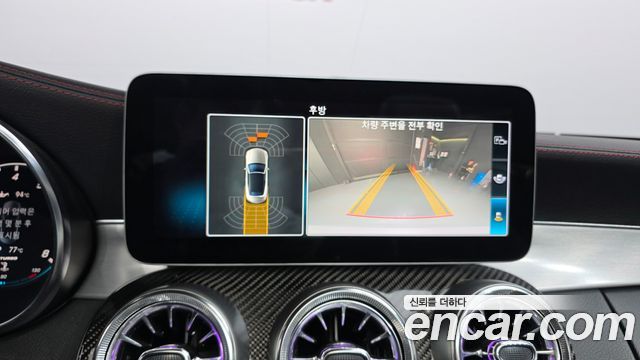 Mercedes-Benz C-Class 2019 — photo 15