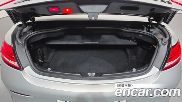 Mercedes-Benz C-Class 2019 — photo 19