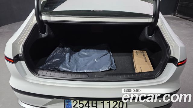 Hyundai Grandeur 2023 — photo 26