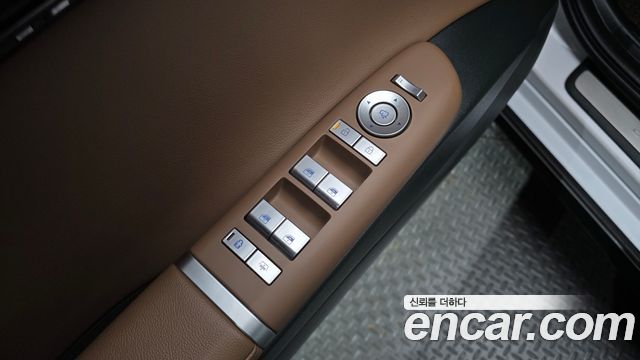 Hyundai Grandeur 2023 — photo 30
