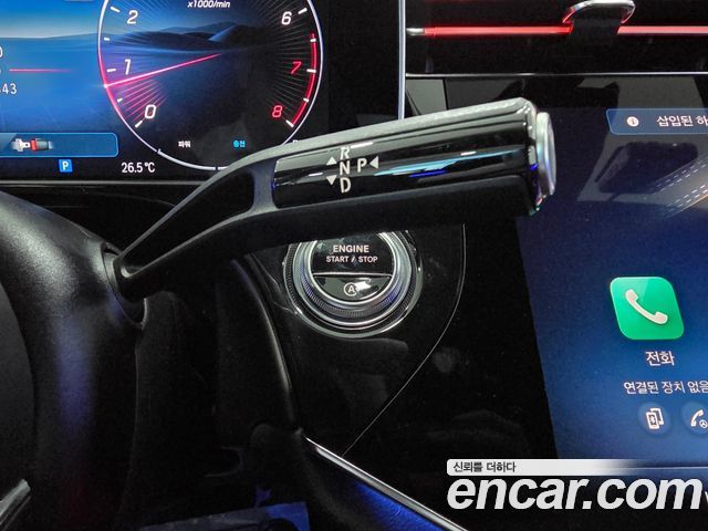 Mercedes-Benz E-Class 2024 — photo 9