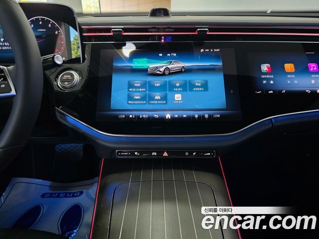 Mercedes-Benz E-Class 2024 — photo 14