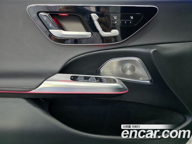Mercedes-Benz E-Class 2024 — photo 16
