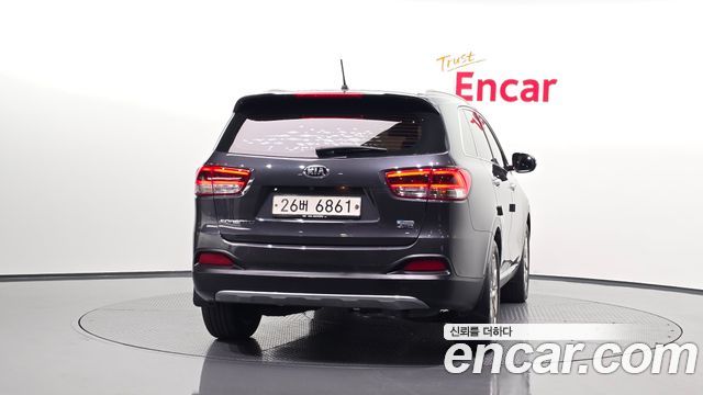 Kia Sorento 2015 — photo 4