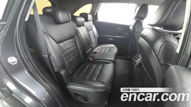 Kia Sorento 2015 — photo 18