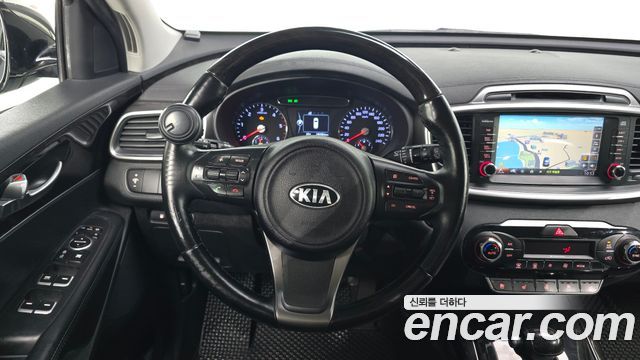 Kia Sorento 2015 — photo 19