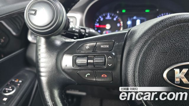 Kia Sorento 2015 — photo 25