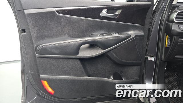Kia Sorento 2015 — photo 14