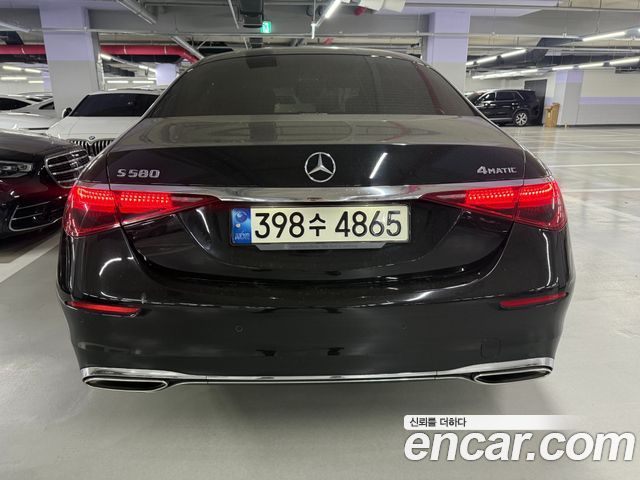 Mercedes-Benz S-Class 2022 — photo 4
