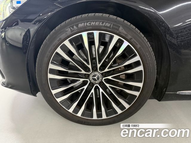 Mercedes-Benz S-Class 2022 — photo 5