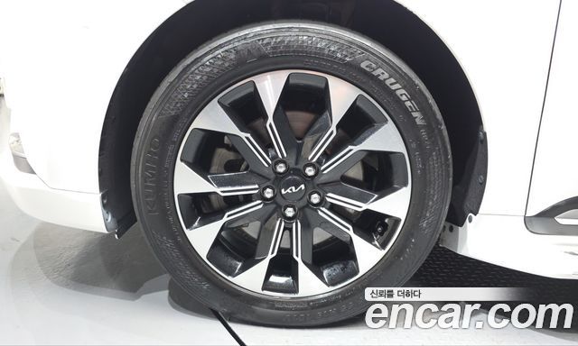 Kia Canival 2022 — photo 5