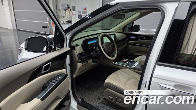 Kia Canival 2022 — photo 13