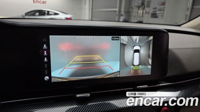 Kia Canival 2022 — photo 21