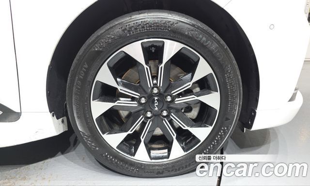 Kia Canival 2022 — photo 7