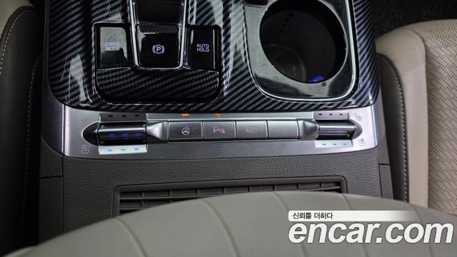 Kia Canival 2022 — photo 29