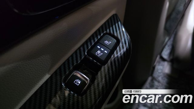 Kia Canival 2022 — photo 37