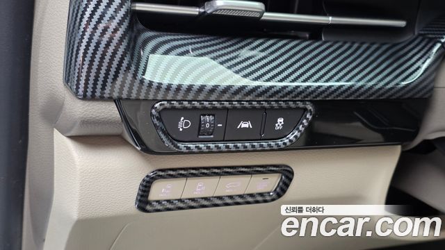 Kia Canival 2022 — photo 42