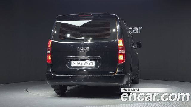 Hyundai Starex 2014 — photo 4