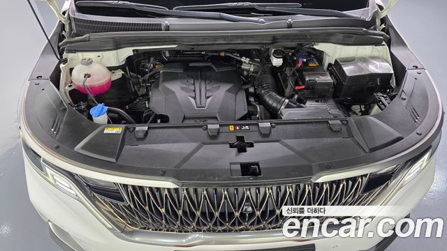 Kia Canival 2022 — photo 6