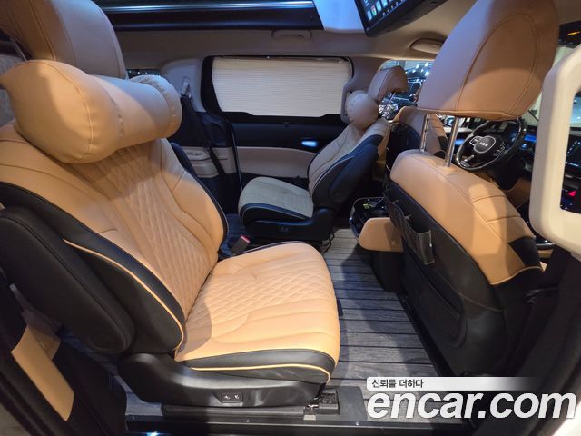 Kia Canival 2022 — photo 25