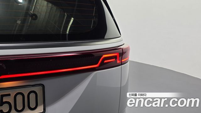 Kia Canival 2022 — photo 9