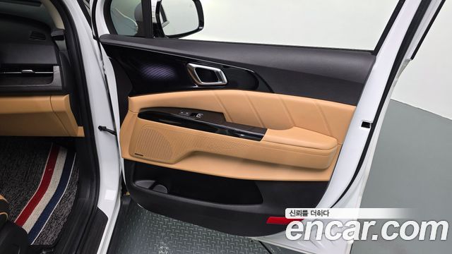 Kia Canival 2022 — photo 15