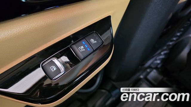 Kia Canival 2022 — photo 29