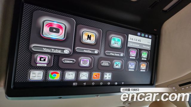 Kia Canival 2022 — photo 33