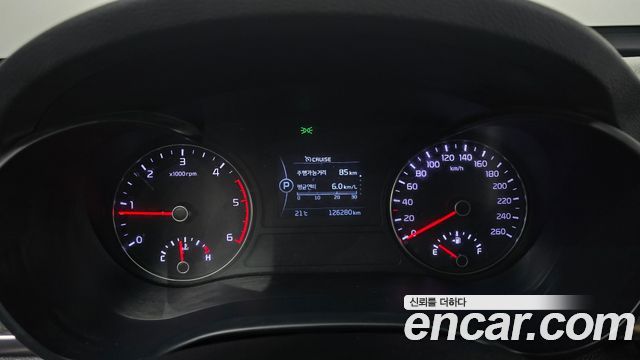 Kia K5 2016 — photo 8