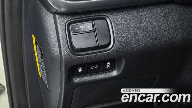 Kia K5 2016 — photo 14