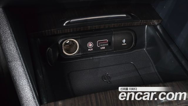 Kia K5 2016 — photo 17