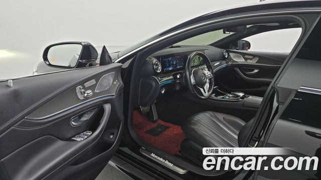 Mercedes-Benz CLS-Class 2020 — photo 13