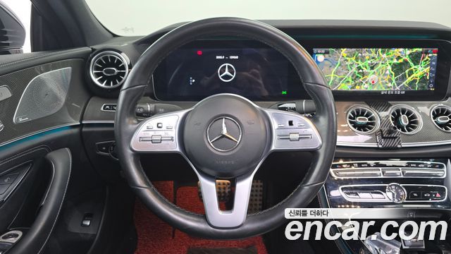 Mercedes-Benz CLS-Class 2020 — photo 20