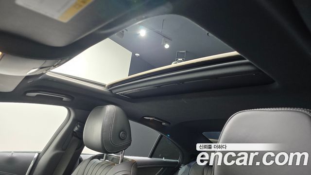 Mercedes-Benz CLS-Class 2020 — photo 24