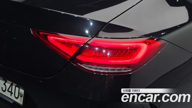 Mercedes-Benz CLS-Class 2020 — photo 9