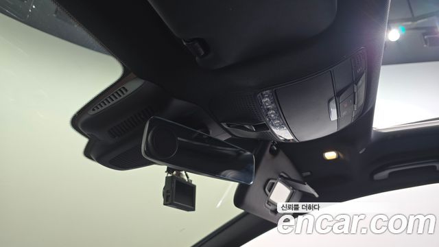 Mercedes-Benz CLS-Class 2020 — photo 27