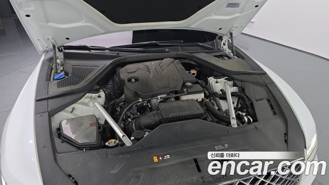 Genesis G80 2022 — photo 6