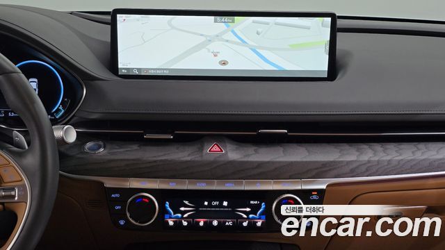 Genesis G80 2022 — photo 14