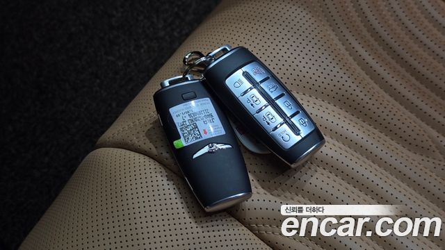 Genesis G80 2022 — photo 17