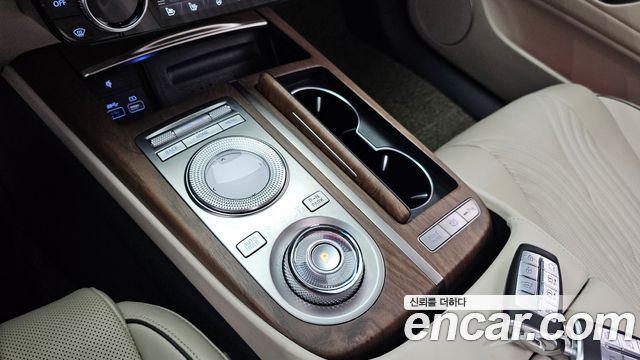 Genesis G80 2022 — photo 12