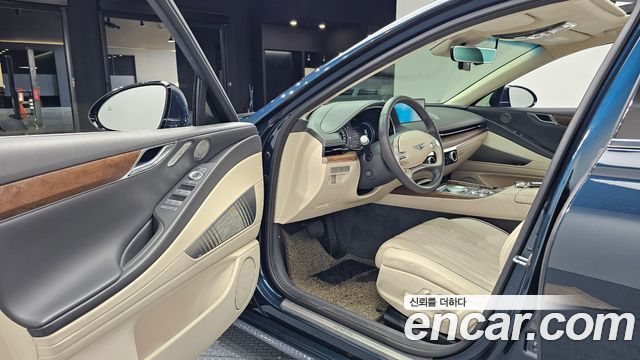 Genesis G80 2022 — photo 13