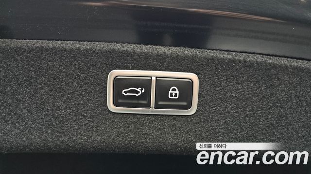 Genesis G80 2022 — photo 26