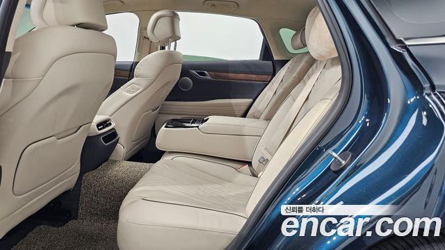 Genesis G80 2022 — photo 16